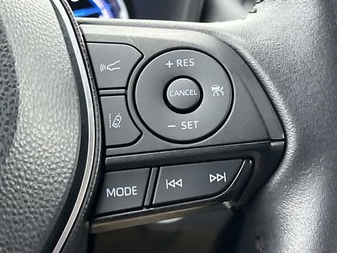 Used 2022 Toyota RAV4 XSE image 39