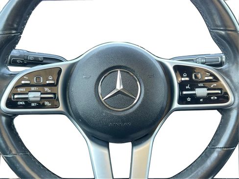Used 2020 Mercedes-Benz GLS 450 4MATIC image 23