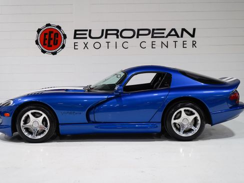 Used 1997 Dodge Viper GTS RWD image 24