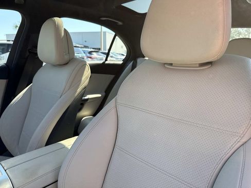 Used 2023 Mercedes-Benz C 300 Sedan image 25