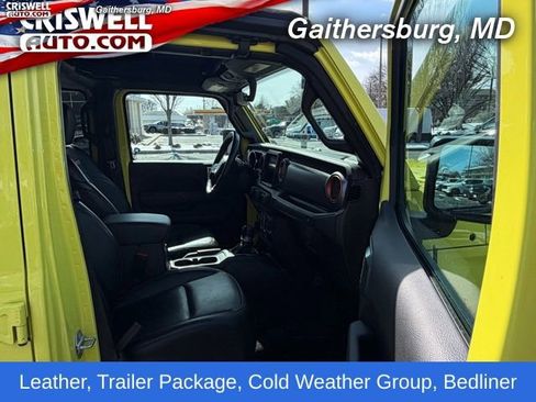 Used 2023 Jeep Gladiator Mojave w/ Cold Weather Group image 28