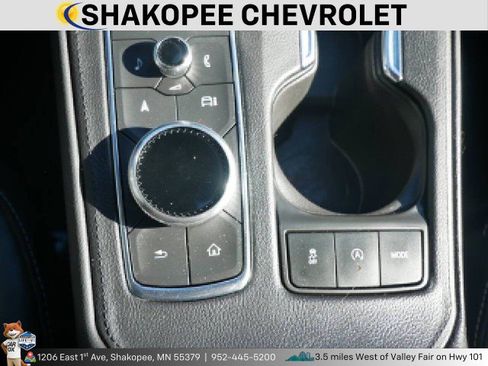 Used 2024 Cadillac XT4 Premium Luxury image 18