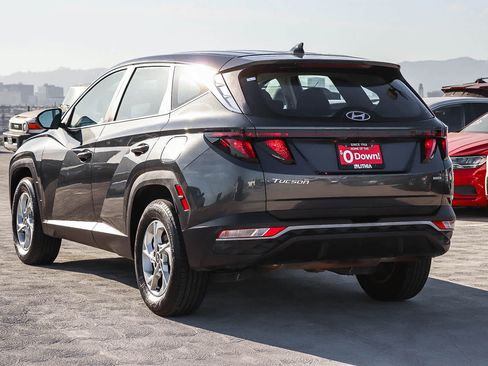 Used 2023 Hyundai Tucson SE AWD/4WD image 6