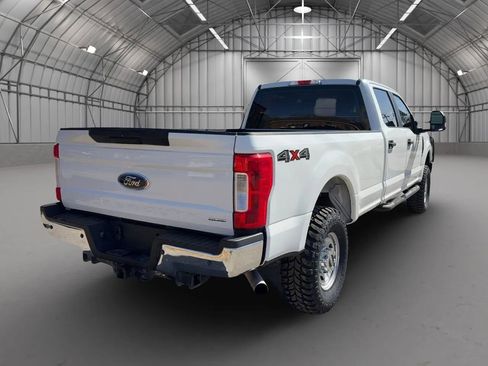 Used 2019 Ford F250 XL w/ Power Equipment Group image 7