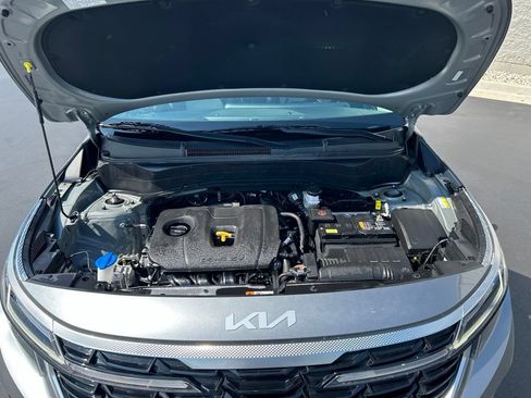 Certified 2024 Kia Seltos EX AWD/4WD image 22