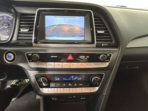 Used 2019 Hyundai Sonata SEL FWD image 25