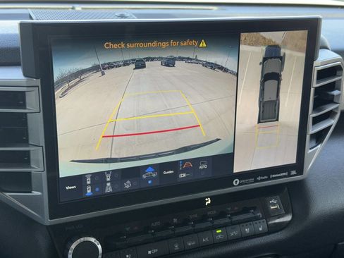 Used 2024 Toyota Tundra Limited image 20