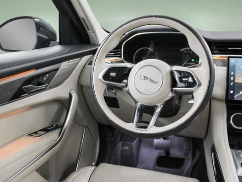 Used 2022 Jaguar F-PACE S AWD/4WD image 18