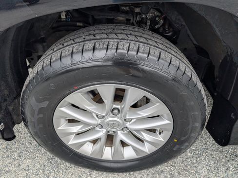 Used 2017 Lexus GX 460 Premium image 12