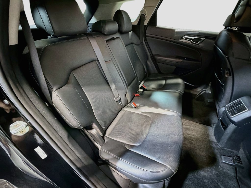 Used 2023 Kia Sportage EX FWD image 20