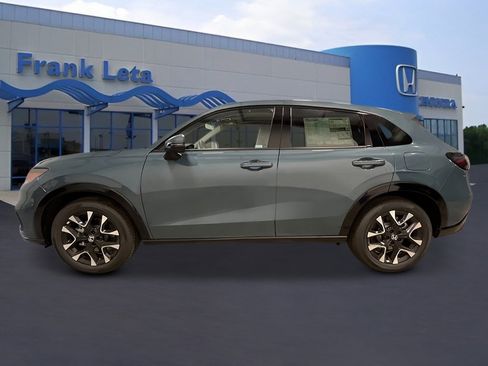 New 2026 Honda HR-V EX-L image 2