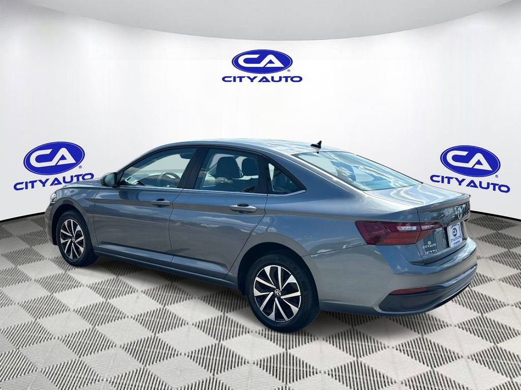 Used 2024 Volkswagen Jetta S FWD image 5
