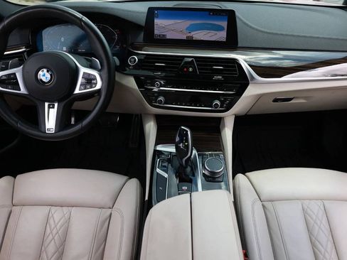 Used 2020 BMW 540i w/ M Sport Package RWD image 36
