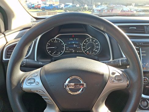 Used 2017 Nissan Murano S w/ Navigation Package image 20