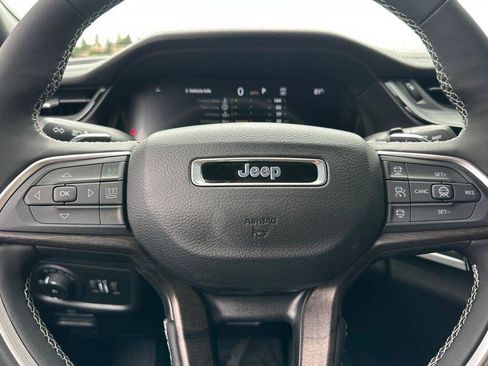New 2026 Jeep Grand Cherokee L Limited AWD/4WD image 24