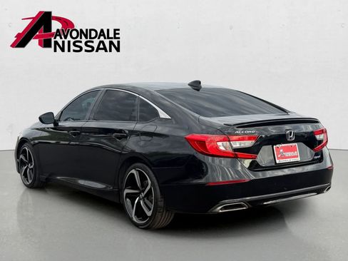 Used 2019 Honda Accord Sport image 4
