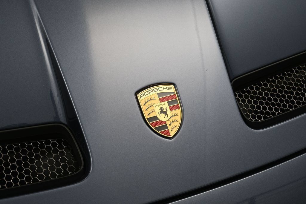 Certified 2026 Porsche 911 GT3 RWD image 13