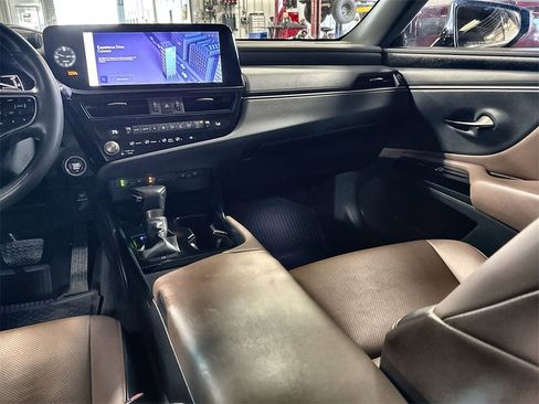 Used 2024 Lexus ES 350 Premium image 27