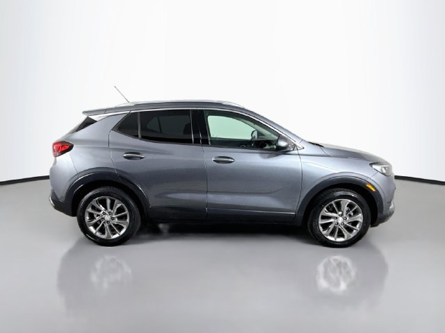 Used 2020 Buick Encore GX Essence w/ Experience Buick Package AWD/4WD image 11