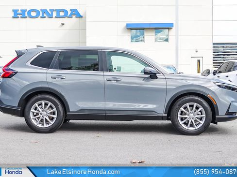 New 2026 Honda CR-V EX image 6