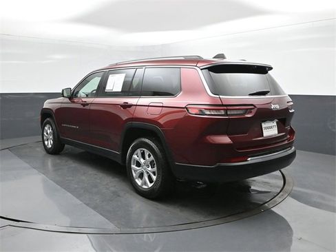 Used 2023 Jeep Grand Cherokee L Limited w/ Luxury Tech Group II image 5