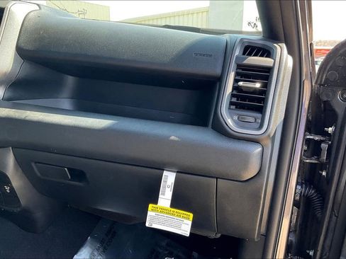Used 2025 RAM 2500 Tradesman AWD/4WD image 29