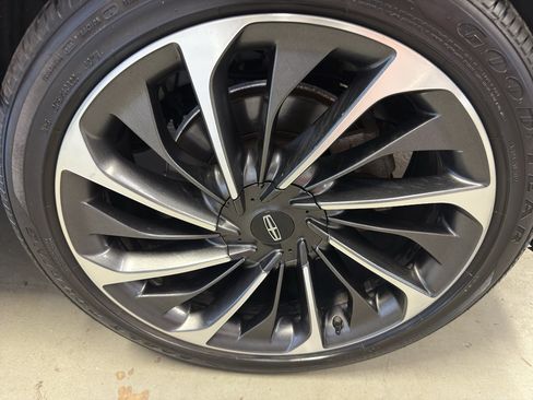 Used 2021 Lincoln Aviator Reserve w/ Equipment Group 201A AWD/4WD image 34