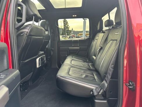 Used 2019 Ford F150 Platinum w/ Equipment Group 701A Luxury image 19
