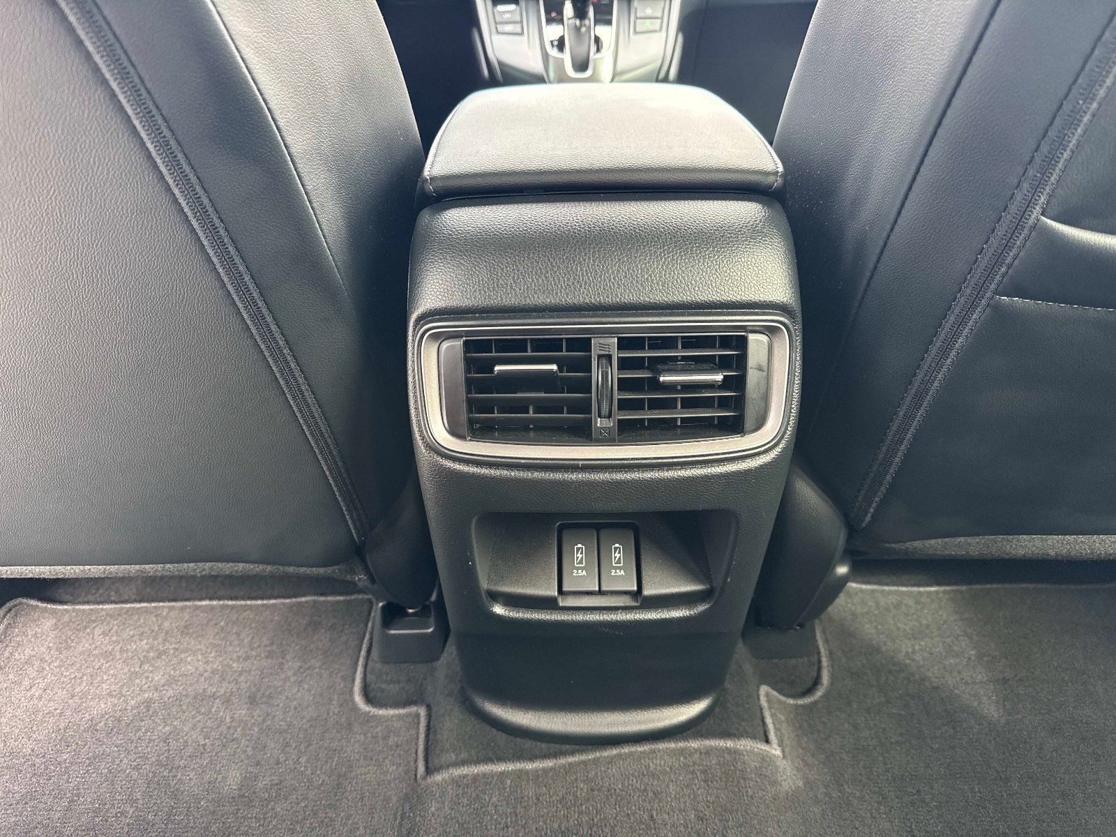 Used 2022 Honda CR-V Touring image 17