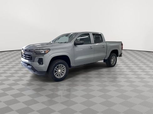 New 2026 Chevrolet Colorado LT w/ LT Convenience Package AWD/4WD image 9