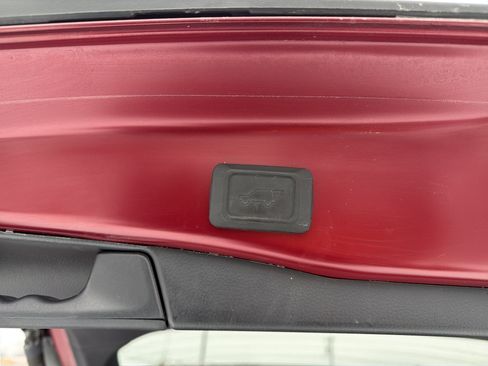 Used 2022 Toyota RAV4 XLE image 26