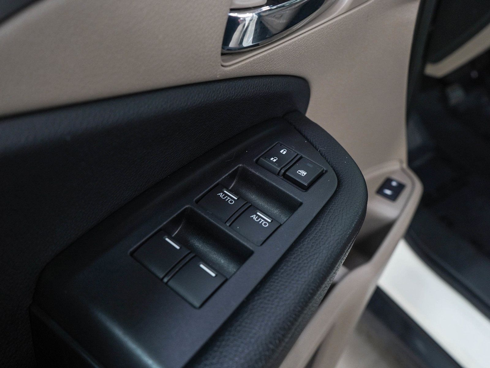 Used 2016 Honda Pilot EX-L image 22