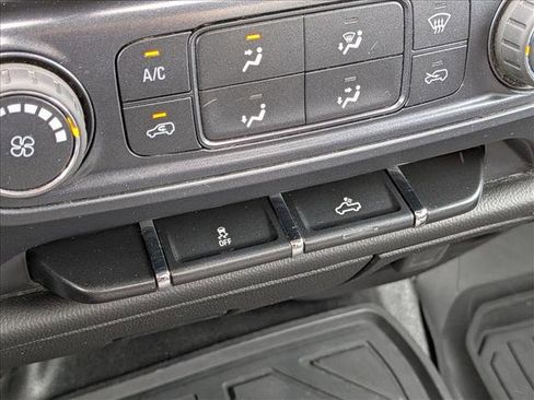 Used 2015 Chevrolet Silverado 2500 W/T RWD image 10