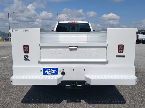 New 2025 Ford F450 XL image 4