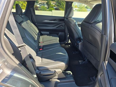 Used 2024 INFINITI QX60 Pure image 12