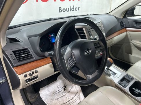 Used 2013 Subaru Outback 3.6R Limited w/ Moonroof Pkg image 29