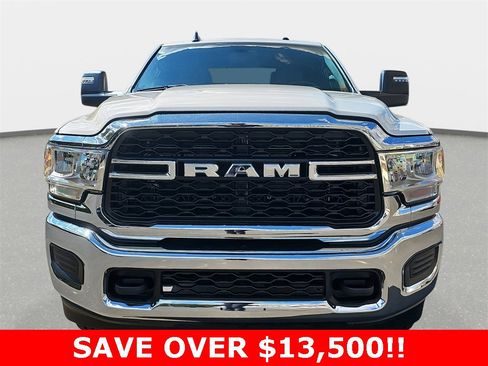 Used 2024 RAM 2500 Tradesman w/ Chrome Appearance Group image 2
