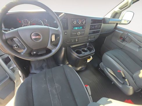 Used 2024 GMC Savana 2500 w/ Driver Convenience Package RWD image 10