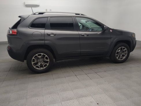 Used 2021 Jeep Cherokee Trailhawk AWD/4WD image 10