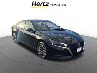 Used 2025 Nissan Altima 2.5 SV