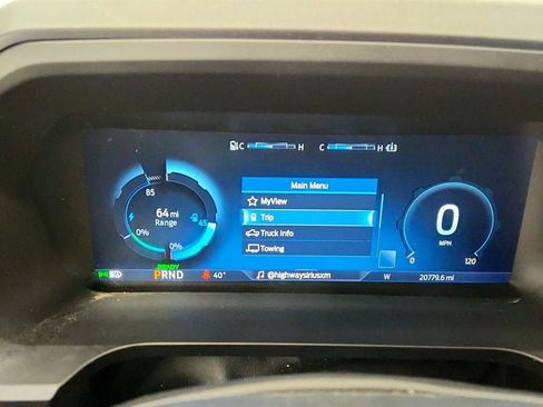 Used 2022 Ford F150 Lightning Lariat image 14