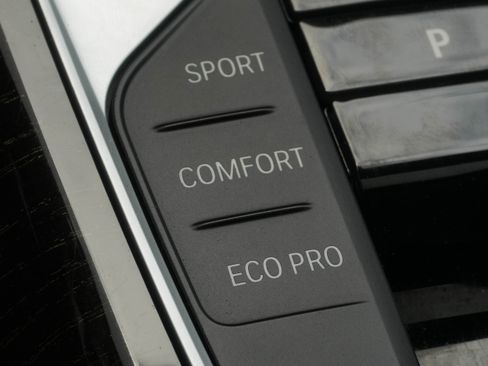 Certified 2023 BMW i4 eDrive40 RWD image 27