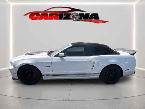 Used 2013 Ford Mustang GT Premium w/ Electronics Pkg RWD image 10