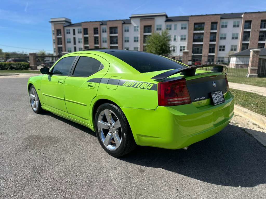 Used 2007 Dodge Charger R/T RWD image 2