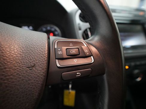 Used 2015 Volkswagen Tiguan S AWD/4WD image 18