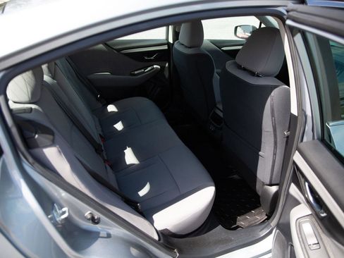 Used 2021 Subaru Legacy Premium AWD/4WD image 22