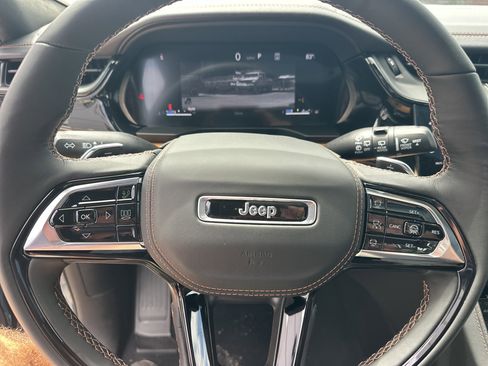 New 2026 Jeep Grand Cherokee Summit AWD/4WD image 21