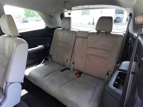 Used 2020 Honda Pilot EX image 28
