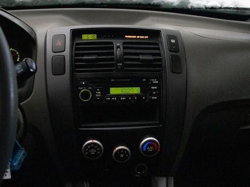 Used 2006 Hyundai Tucson GL image 31