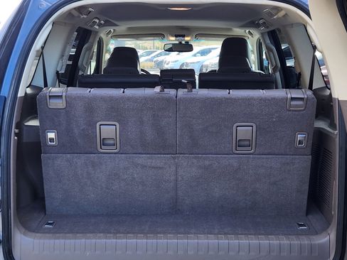 Used 2015 Lexus GX 460 image 13